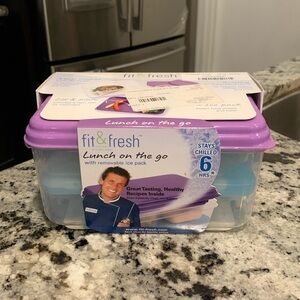 Fit & Fresh Lunch on the go with removable ice pack